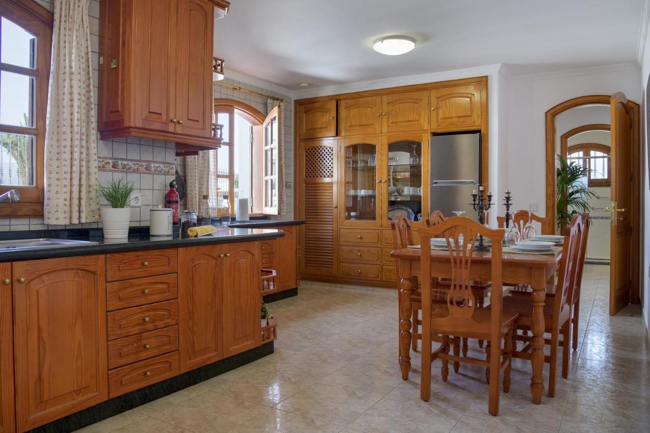 Alizuth Villa Puerto del Carmen  Eksteriør billede